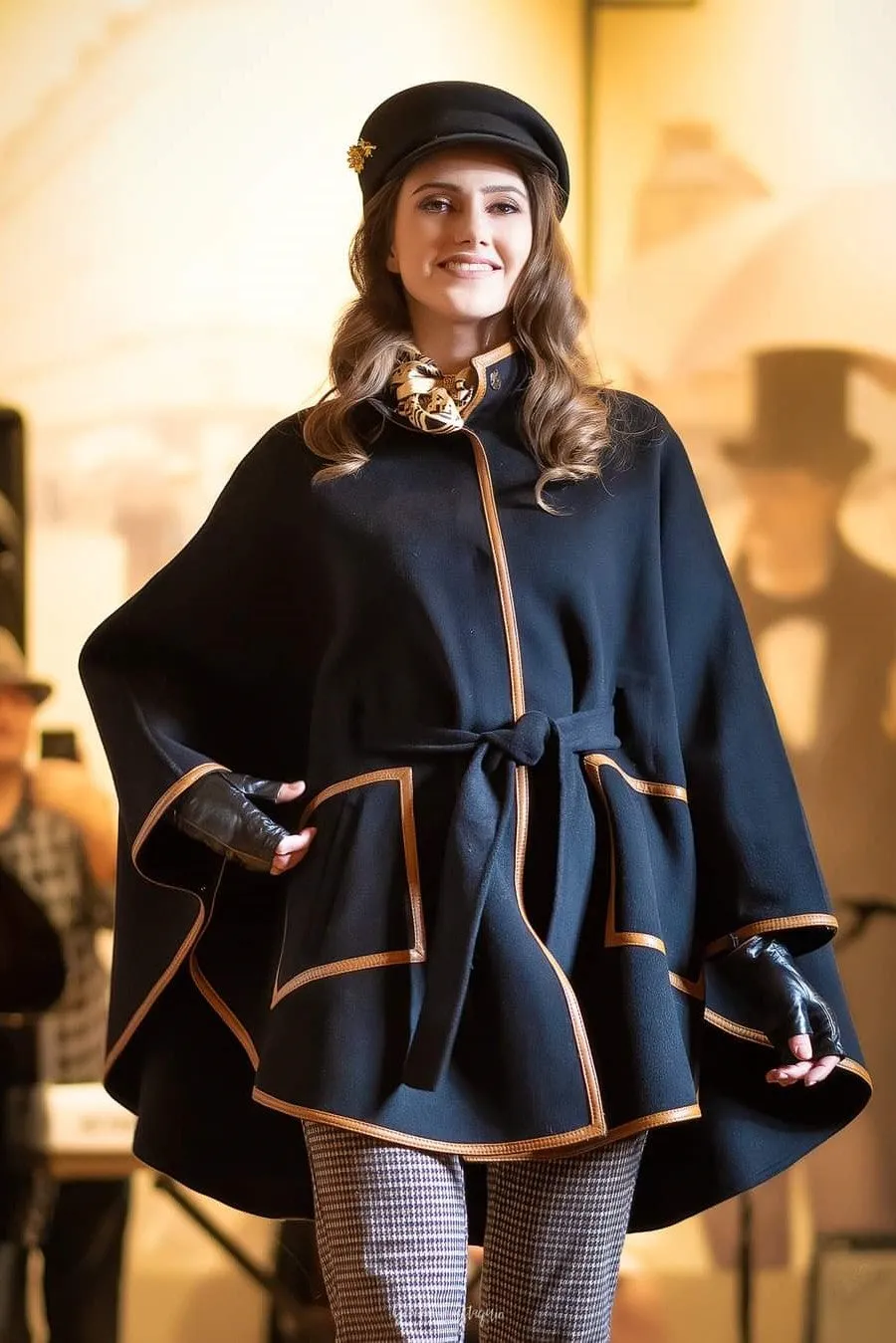 ALICE Black Belted Cape Coat in Virgin Wool Cashmere Black Leather