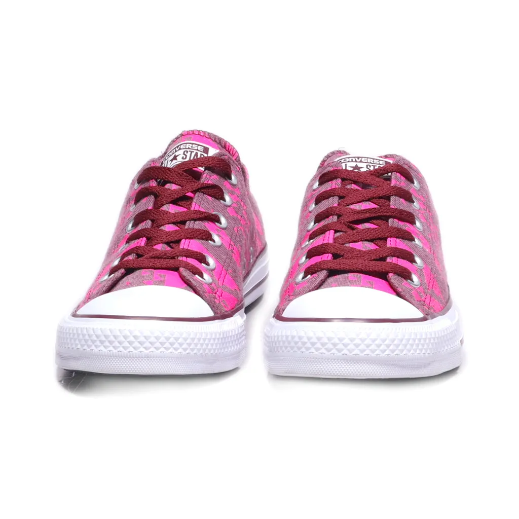 Converse Low-Top Sneakers Fabric Pink Colour For Women