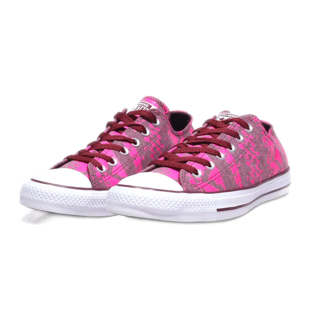 Converse Low-Top Sneakers Fabric Pink Colour For Women