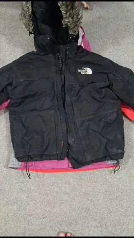 HD422 Vintage Premium The North Face Jackets - 4 pcs