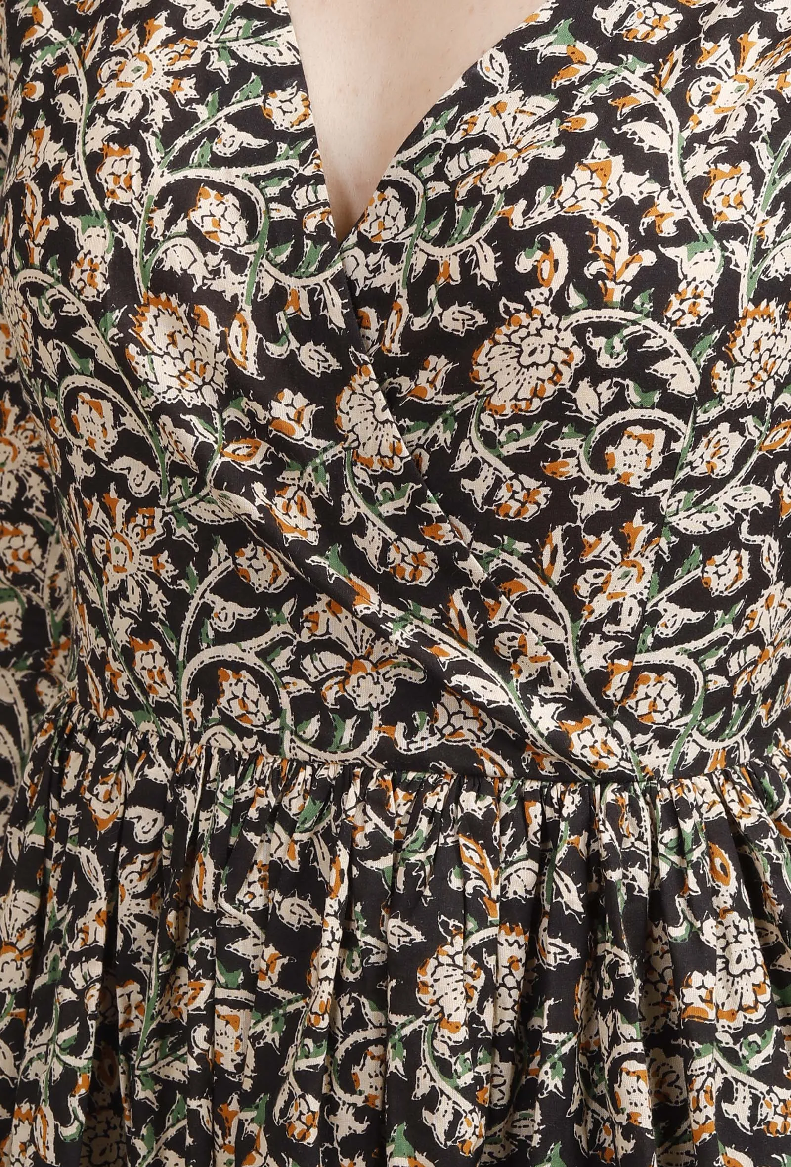 Set of 2: Black Kalamkari Kurta and Black Pallazo